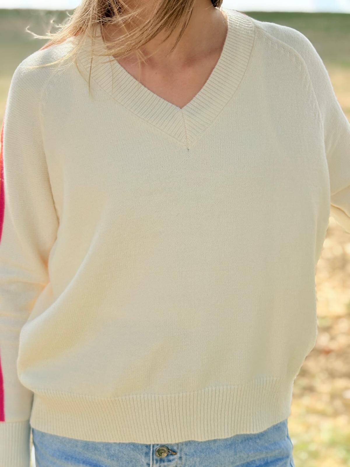 Pull col V femme ample en maille douce