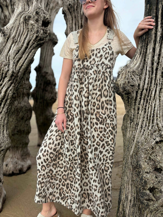 Robe salopette léopard clair en lin naturel ample – La Bohème Parisienne