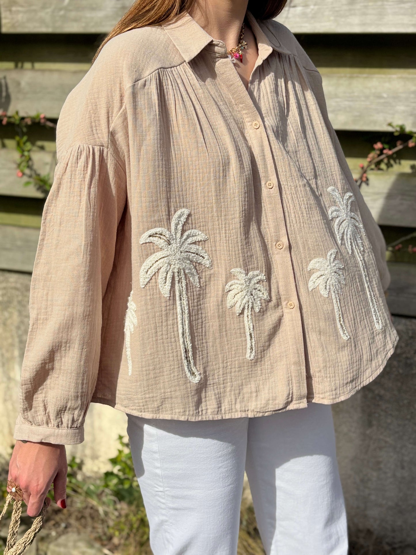 Côté de la chemise bohème chic beige