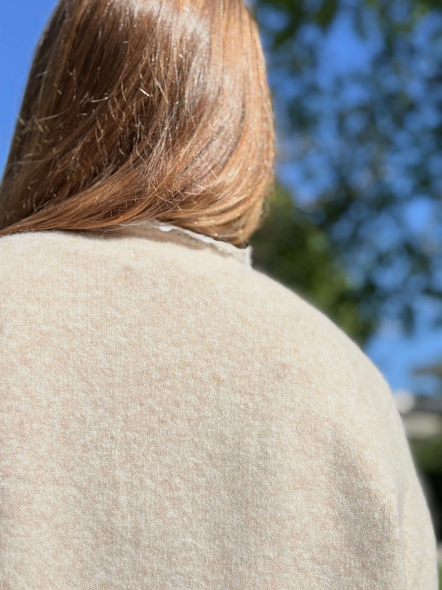 Look printanier avec gilet beige