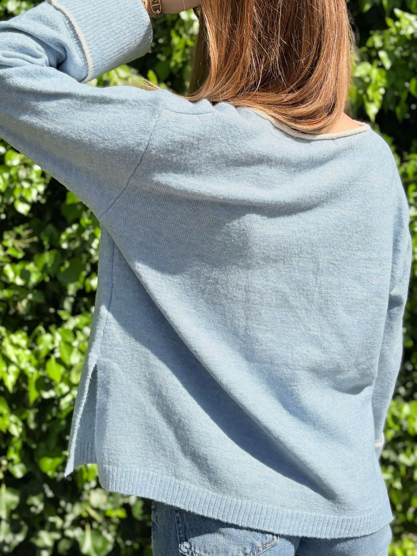 Pull BLOOM bleu
