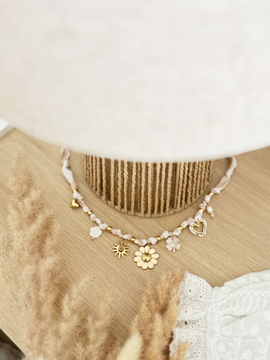 Collier bohème fantaisie avec perles et coquillages