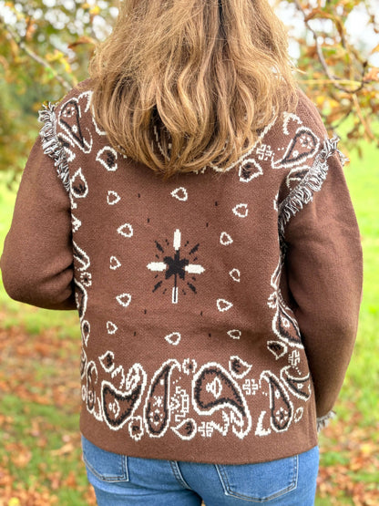 Dos de la veste pour femme motif bandana marron