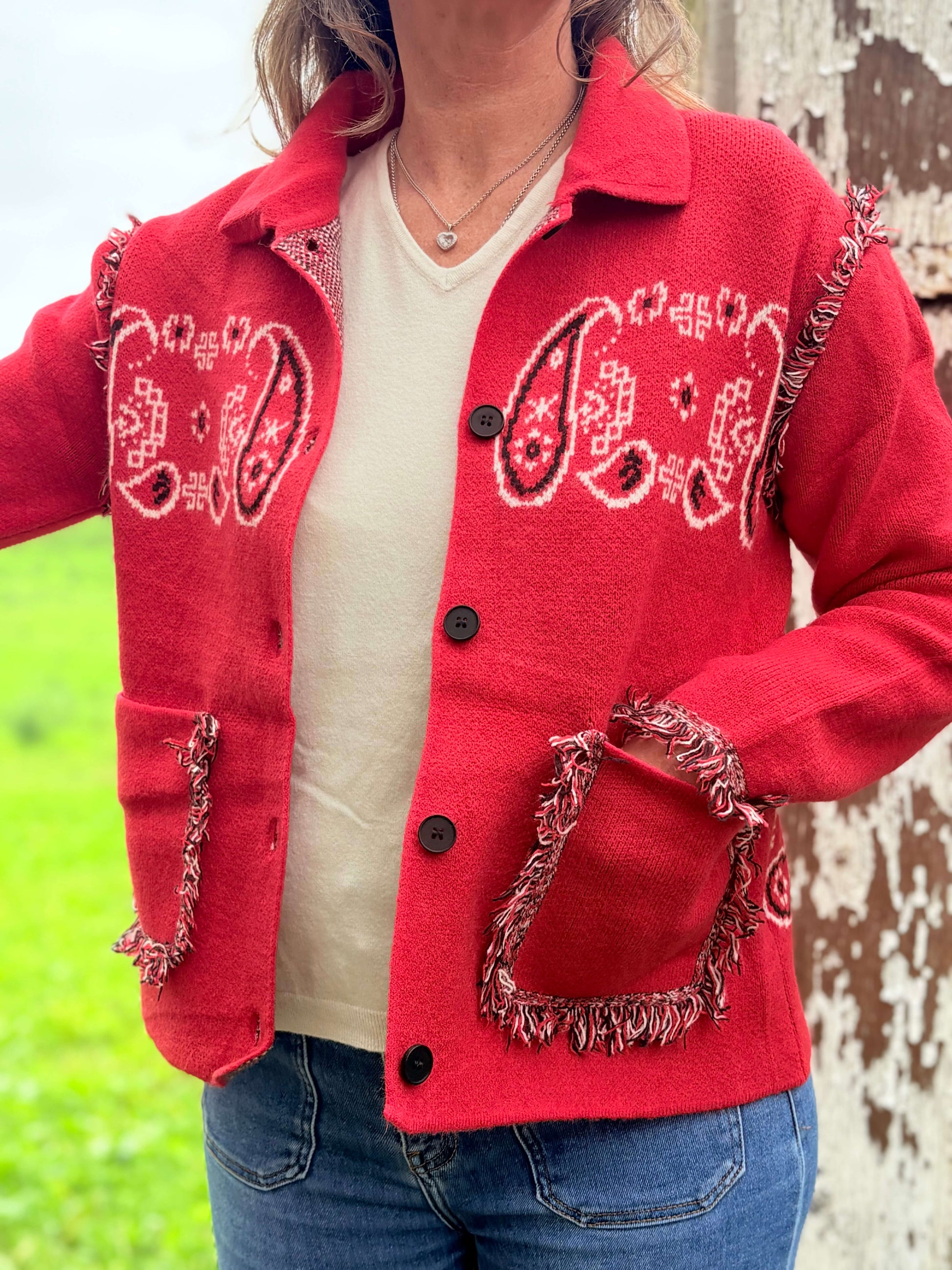 Veste femme rouge cachemire avec détails frangés