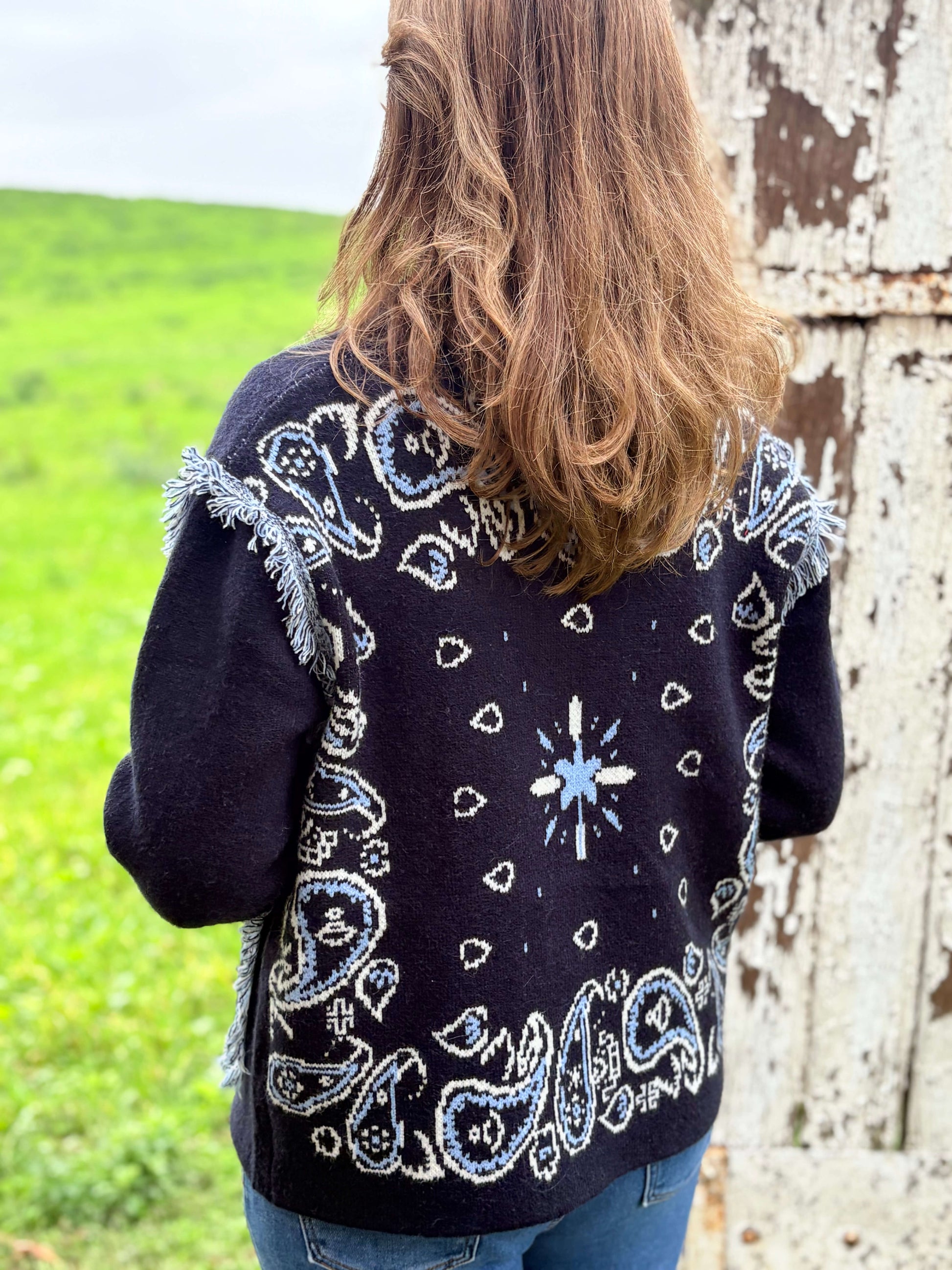 Veste femme motif bandana et franges bohème chic