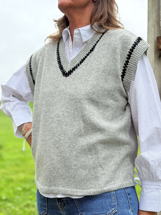 Pull sans manches femme gris col V contrasté