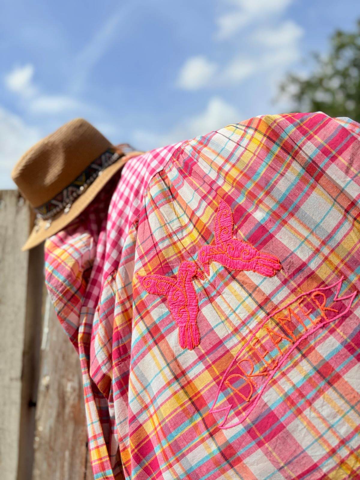 Dos chemise à carreaux 100% coton broderie oiseau et Dreamer