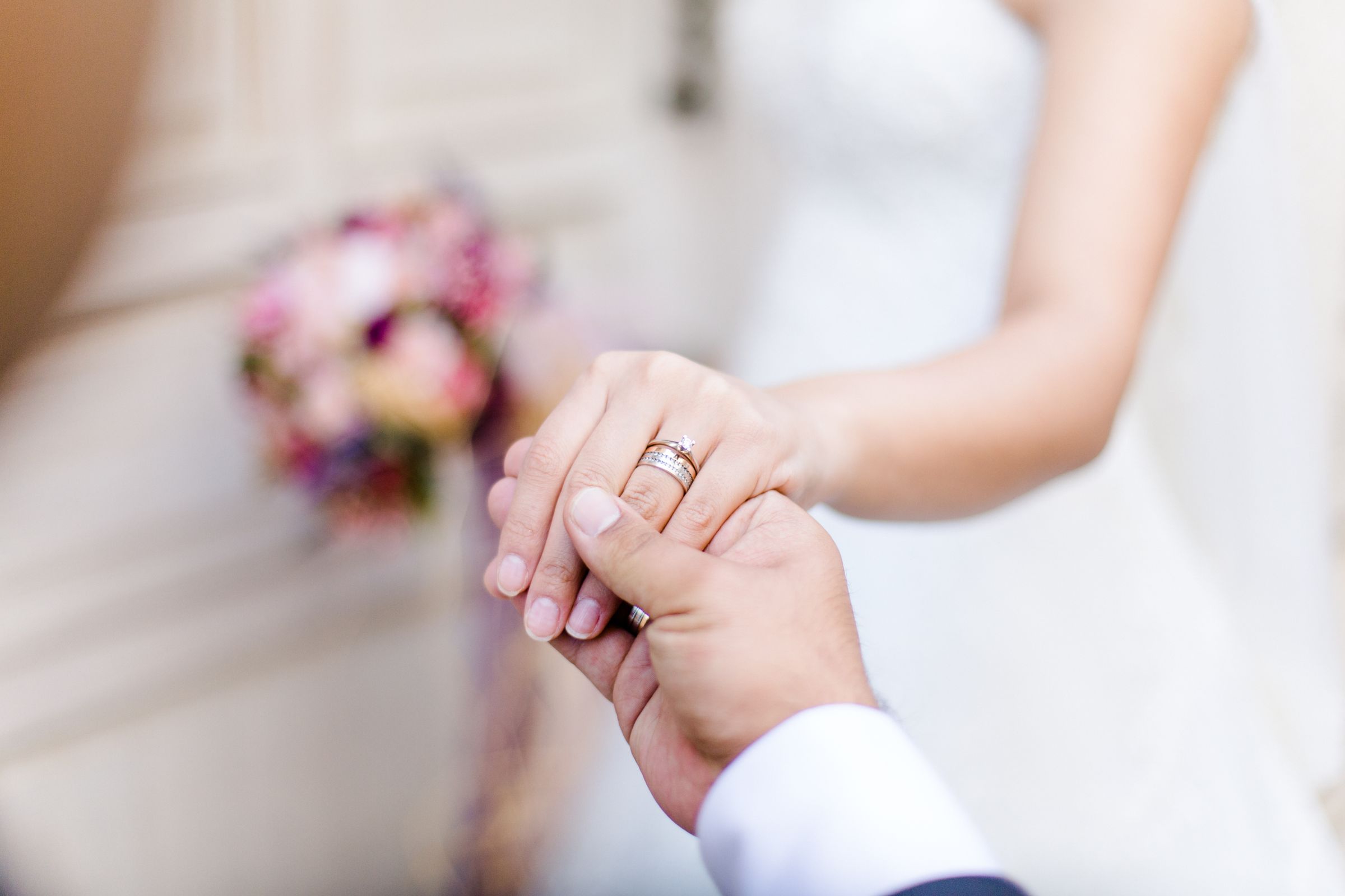 Mesure du tour de doigt pour une bague