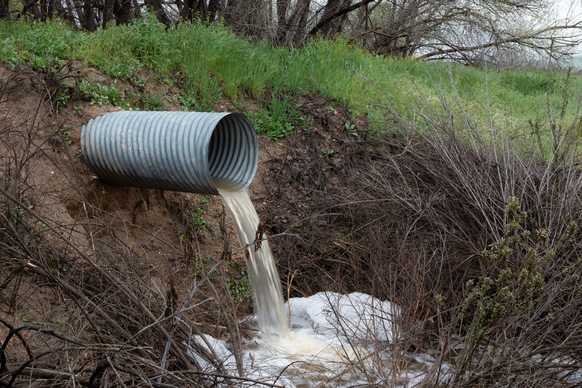 Evacuation d’eau par une canalisation exterieure